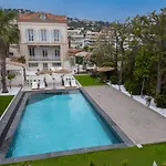 Lucienne Villa *