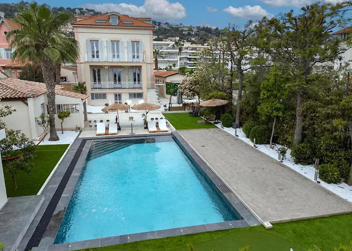 Lucienne * Vallauris